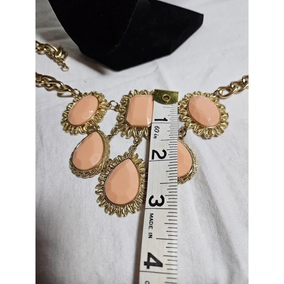 Peach Gold Toned Bib Statement Necklace Chunky Textured Chain Link - Picture 4 of 6